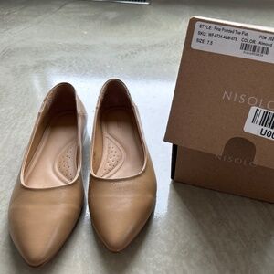 Nisolo Fina Pointed Flat